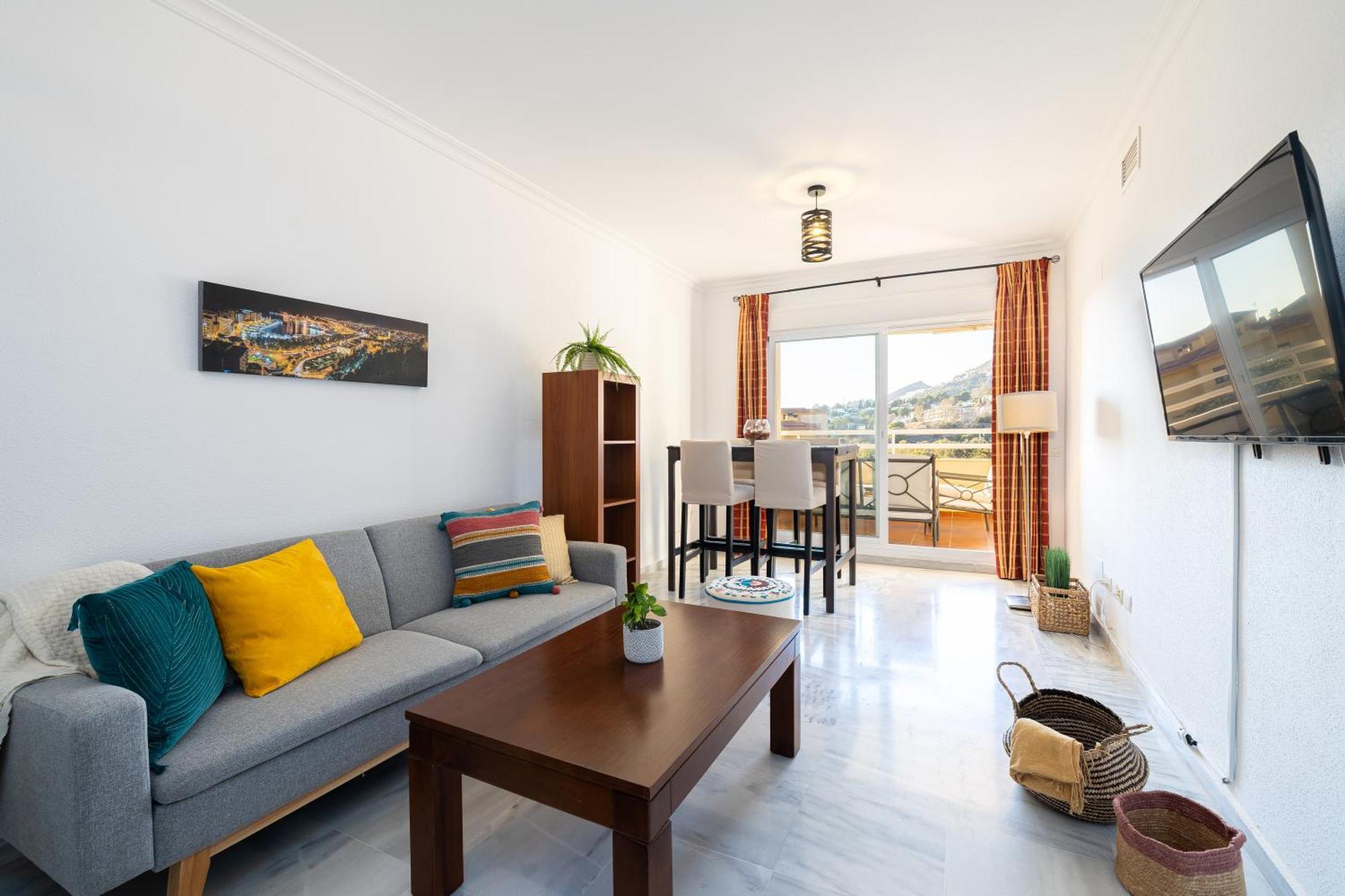 Holidays2Nueva Torrequebrada 2 Bedrooms And 2 Bathrooms, Terrace, Community Pool And Garage Benalmádena Exteriör bild