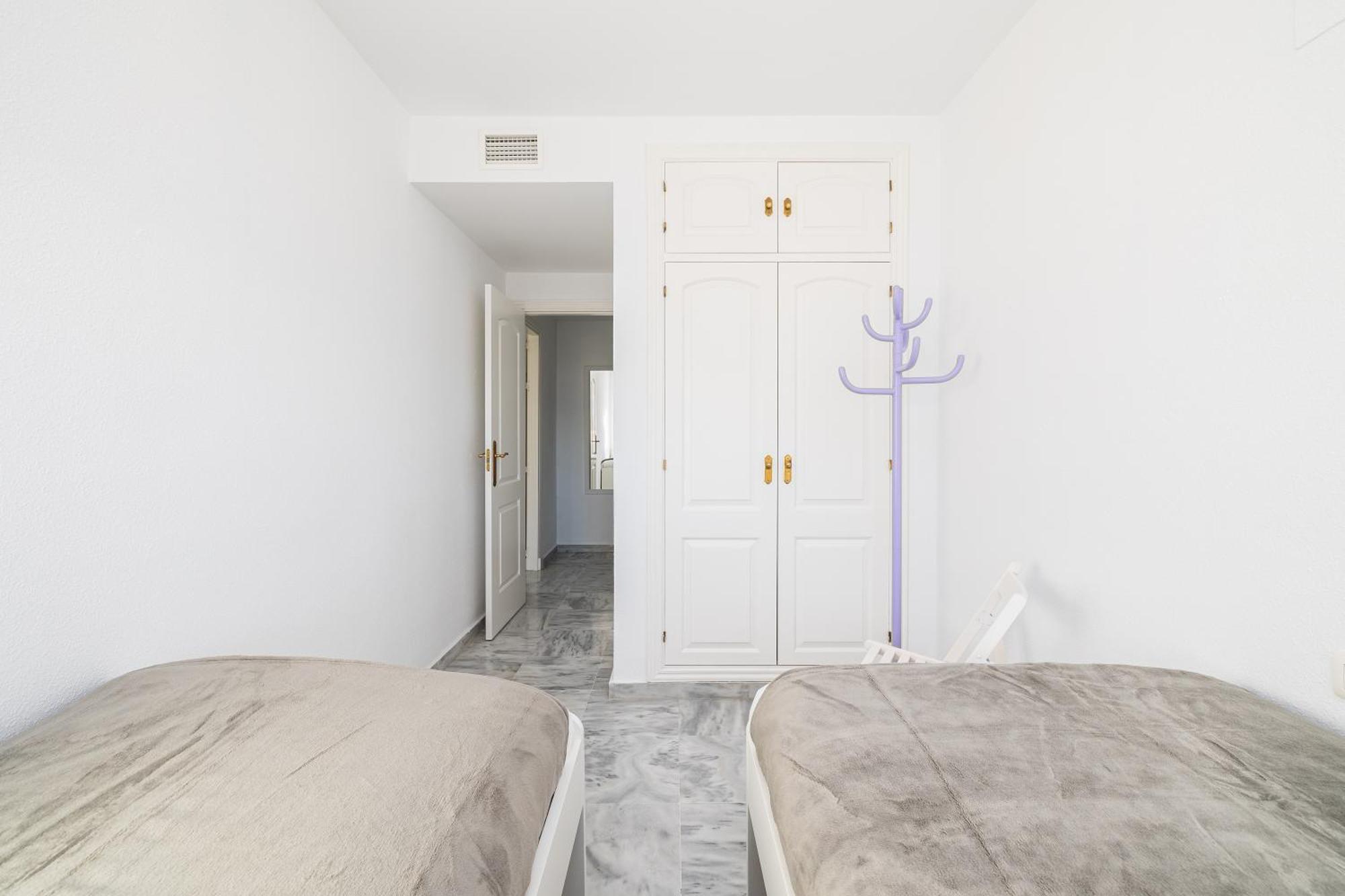 Holidays2Nueva Torrequebrada 2 Bedrooms And 2 Bathrooms, Terrace, Community Pool And Garage Benalmádena Exteriör bild